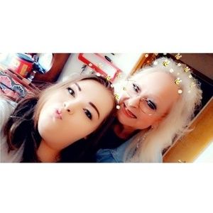 Meet your Posher, Linda